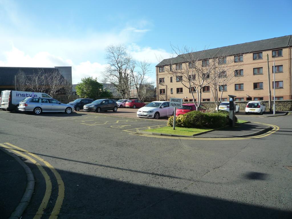 Paisley Central Apartment #3 מראה חיצוני תמונה